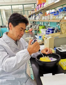 刘灶长　研究员　植物基因调控生物学和资源生物学